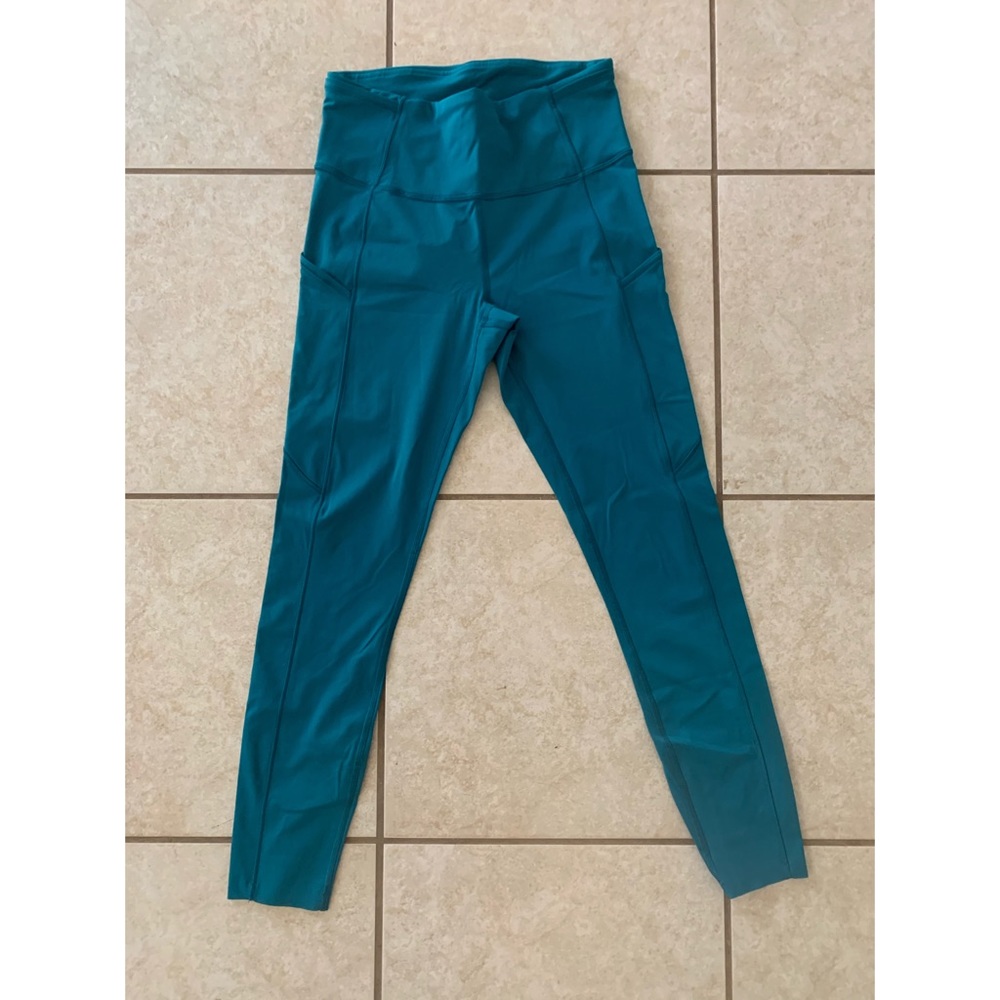 Lululemon Full-On Luxtreme Leggings 7/8 Length 🍋
